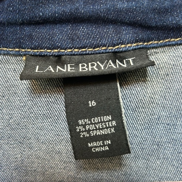 Lane Bryant denim jacket, dark wash, plus size 16 - Picture 2 of 8